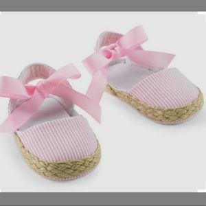 Brand new! Adorable baby girl sandal shoes